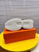 Hermès' latest high-end leather men's casual shoes - Image 9