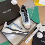 Chanel's early spring new argyle casual sports shoes - Image 2