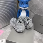 Balenciaga Defender Series Low-Top Tank Track Tire-Inspired Elevated Thick-Soled Casual Sports Running Shoes - Image 2