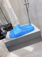 BALENCIAGA x Crocs Pool Collaboration Chunky-Soled Slides / Rubber Slides - Image 2