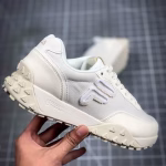 Xiaohongshu Viral Fila Mars Celebrity-Inspired Retro Running Shoes