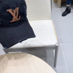 LV High-Quality Distressed Denim Visor Baseball Cap - Image 7