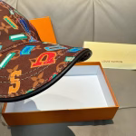 LV High-Quality Letter Silkscreen Baseball Cap - Image 5