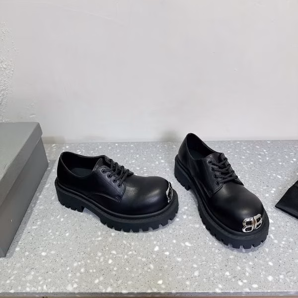 4 BALENCIAGA Stomper Derby Chunky-Toe Derby Shoes - Image 1