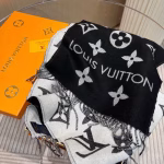 Louis Vuitton (LV) 2023 New Light Pink & White Color-Block Monogram Wool Scarf - Image 3