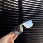 LOUIS VUITTON Ultra-Light Full-Print Sunglasses - Image 3