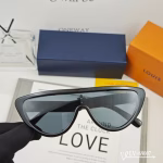 LV New Celebrity-Approved Sunglasses - Image 6