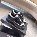 CHANEL Fall/Winter 2025B New Release: Grained Calfskin Lace-Up Sneakers - Image 2