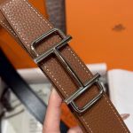 Hermès Handcrafted Top-Quality Men's Belt - Image 4