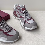 Gucci 2025 In-Store Window Display Men's Business Color-Block Breathable Casual Sports Dad Sneakers - Image 3
