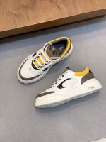 FENDI High-End Original Single Casual Sneakers - Image 3