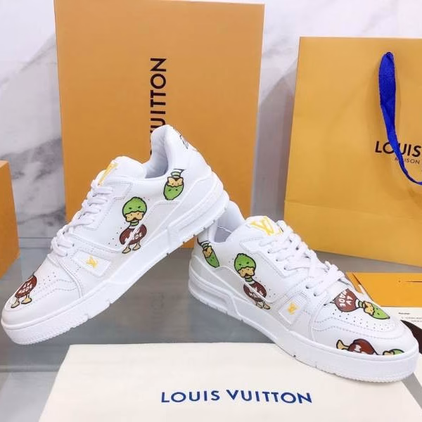 5 Louis Vuitton Trainer Sneakers - Image 1