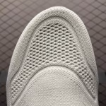 Adidas casual running shoes with ultra-elastic Boost midsole - Image 5