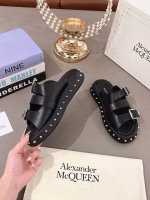 Alexander McQueen 2025 Spring New Studded Punk-Style Platform Sandals - Image 6