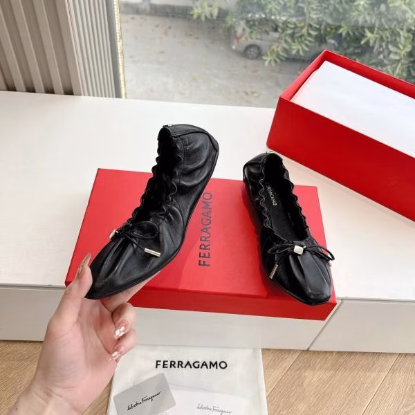 5 Salvatore Ferragamo Women's New Vara Plaque Ballet Flats - Image 1