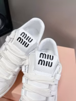 Miu Miu 2023 New Popular White "Dirty Sneakers" - Image 7