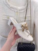Chanel 2022 Pendant Pearl Chain Flip-Flop Sandals - Image 2