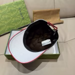Gucci Classic Original-Grade Baseball Cap with Small Embroidery - Image 7