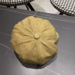 Fendi 2024 Autumn Octagonal Korean - style Warm and Versatile Beret - Image 7
