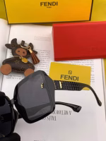 Fendi 2022 Early Spring New Arrival Square-Frame Sunglasses - Image 7