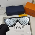 LV New Celebrity-Approved Sunglasses - Image 5
