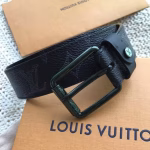 Purchasing agent grade LV men's belt