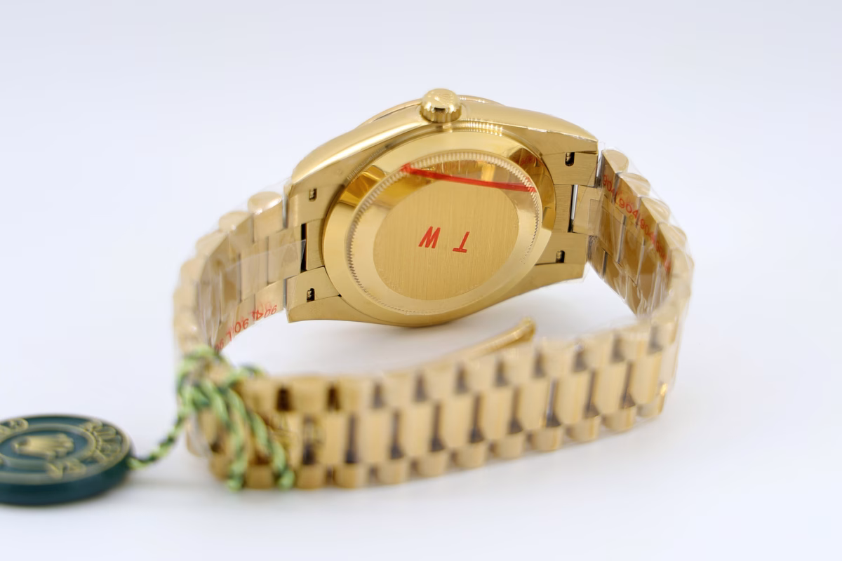 Rolex Day-Date 228348RBR KW Yellow Gold & Diamonds Champagne Dial Replica - Image 5