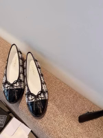 Chanel Bow Ballet Flats - Image 4