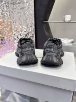 Balenciaga's latest Stapler Couple's Dad Sneakers - Image 5