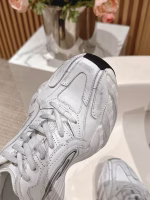 Balenciaga Mountaineering Shoes, Chunky Sneakers, Couple's Casual Shoes - Image 4