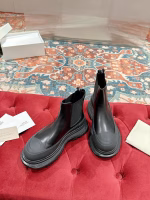 Alexander McQueen Couple's Leather Zip-Up Casual Ankle Boots - Image 5