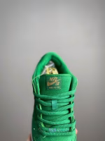 Nike Green and Gold Low-Top Casual Sneakers - Image 4