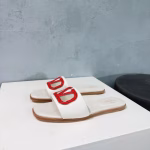 Valentino 2025 Spring/Summer New V-Buckle Flat Slippers - Image 7