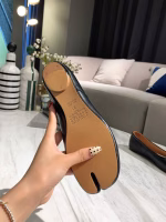 Maison Margiela Classic Split-Toe Loafers - Image 7