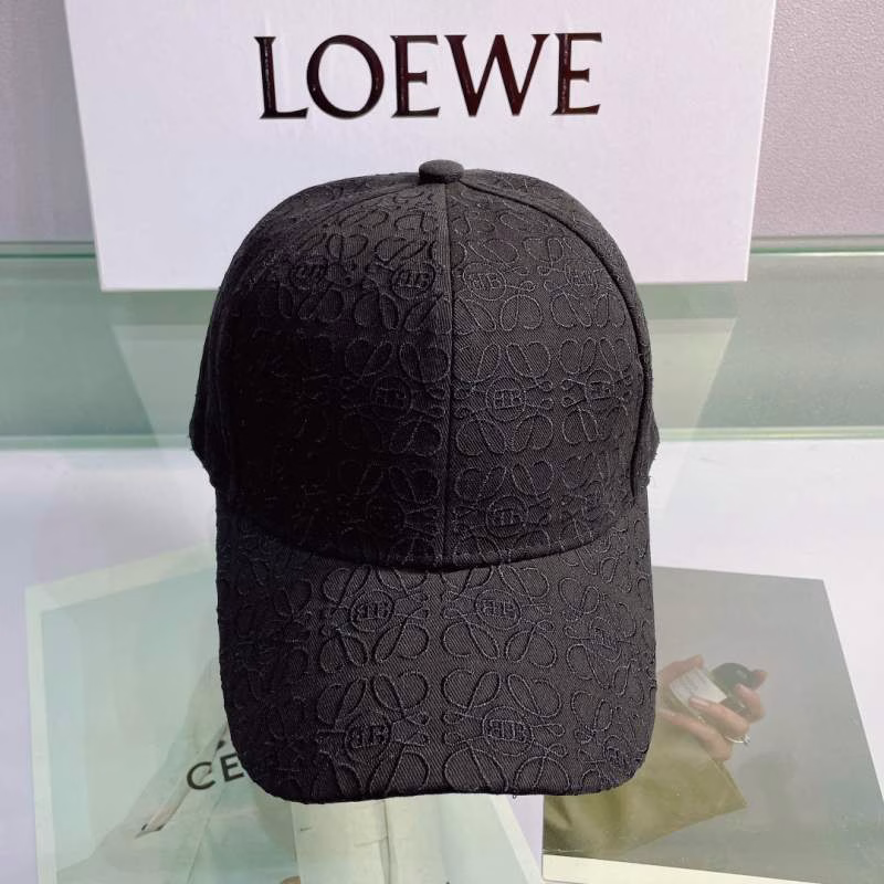 6 Loewe 2022 Spring Collection Black Embroidered Baseball Cap - Image 1