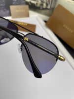 High-Quality GUCCI Men’s Polarized Sunglasses - Image 8