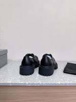 BALENCIAGA Stomper Derby Chunky-Toe Derby Shoes - Image 8