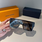 LV Louis Vuitton "Big Shot Aura" Sunglasses - Image 2