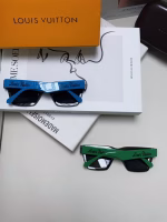 LV Louis Vuitton 2025 New Black-Green Color-Block Square Sunglasses - Image 4