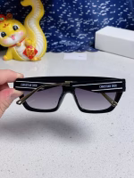 Dior 2025 New Fashion Club M7U Sunglasses - Image 5