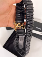 2022 Early Spring Runway Collection Chanel Women's Belt with Pleated Design and Versatile Double C-Logo - Image 9