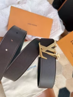 LV New Men's Belt with Overlapping Letter Buckle (Purchasing Agent Grade) - Image 3