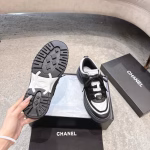 CHANEL 25B Autumn/Winter New Lace-up Sneakers - Image 2