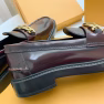 TOD'S 2025 New Small Chain T-Buckle Retro Loafers - Image 5