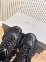 Balenciaga Sparkling 3XL & Runner Half-Fabric Chunky Sneakers - Image 5