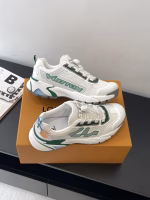 Louis Vuitton Runner Tatic Series Thick-Sole Casual Athletic Sneakers - Image 3