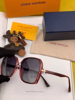 LV Oversized Sunglasses - Image 4