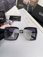 Chanel Best-Selling Women's Polarized Sunglasses - Image 4