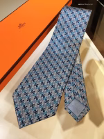Hermès Men’s New Tie Collection – "Tri-Color Chain Pattern Tie" - Image 4