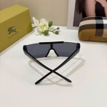 Burberry Alphabet Print Sunglasses - Image 8
